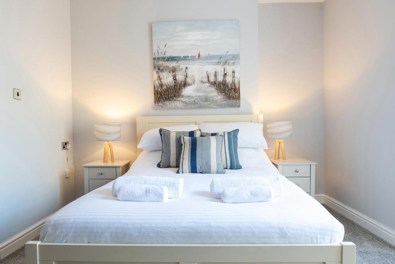 Abbey Road Boutique Holiday Apartment Лландидно Екстер'єр фото
